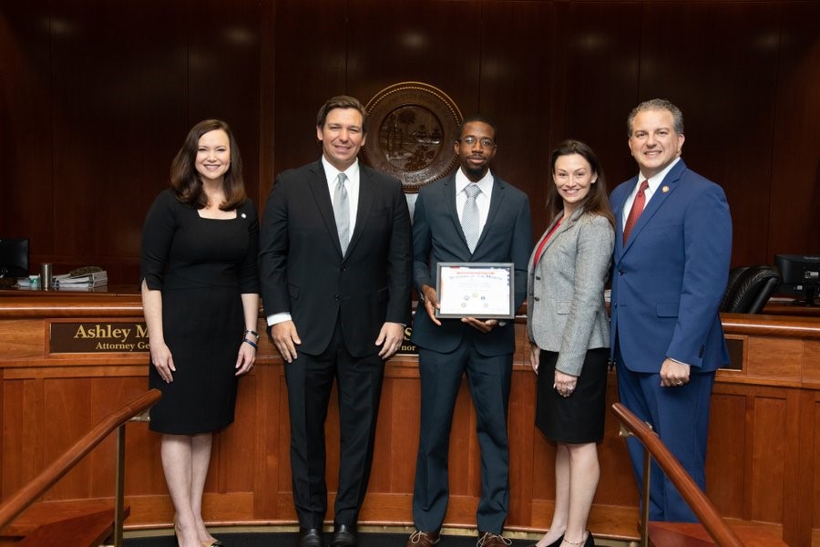 veteran-of-the-month-glyen-holmes-ii