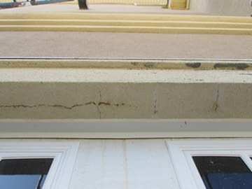 stucco-crack